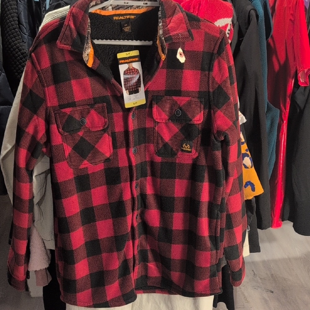 Realtree Black and Red Checkered Shirt Jacket
